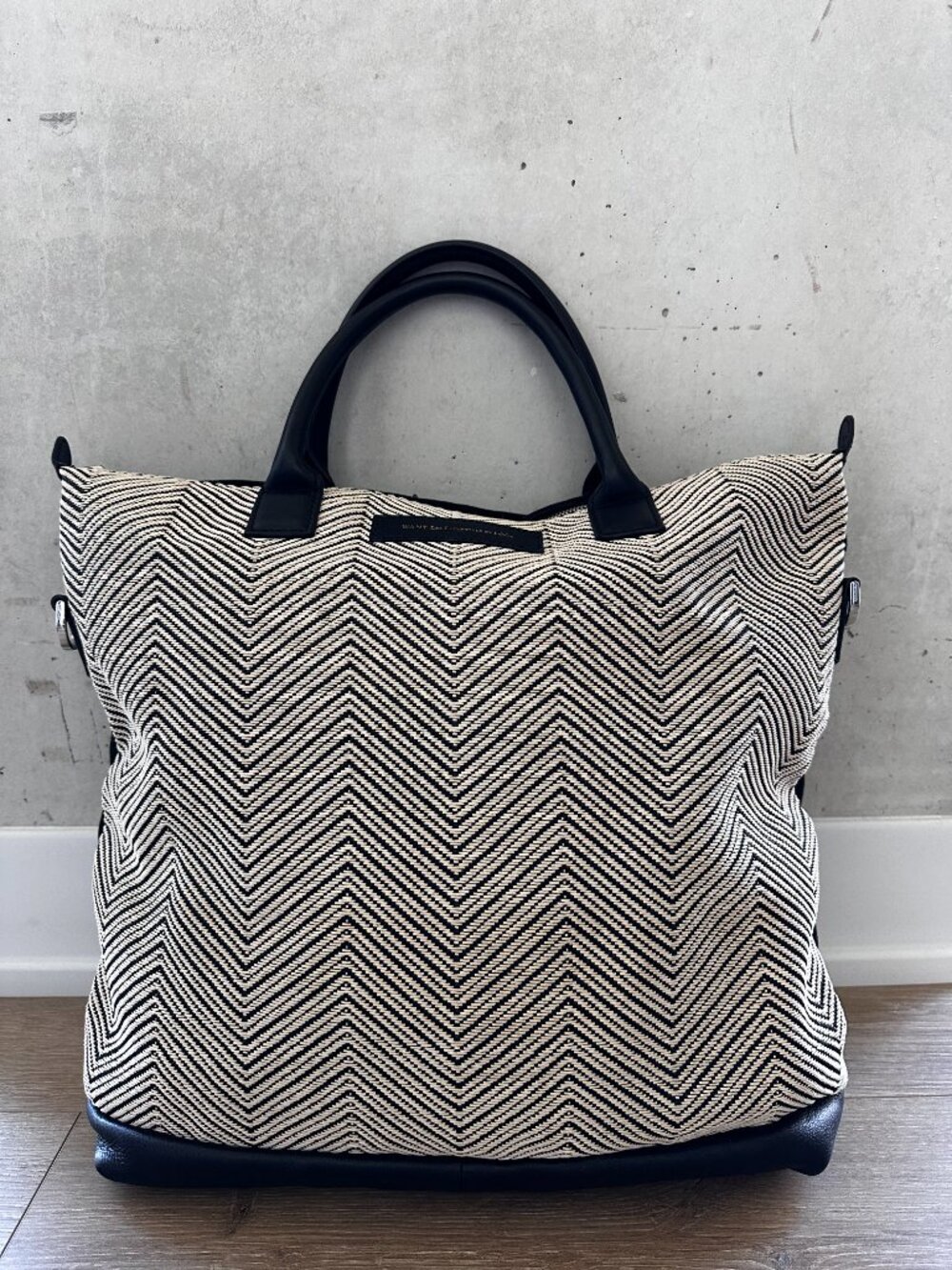 WANT Les Essentiels: Gently Used O'Hare Canvas Tote in Black/Gray Chevron - Picture 2 of 6